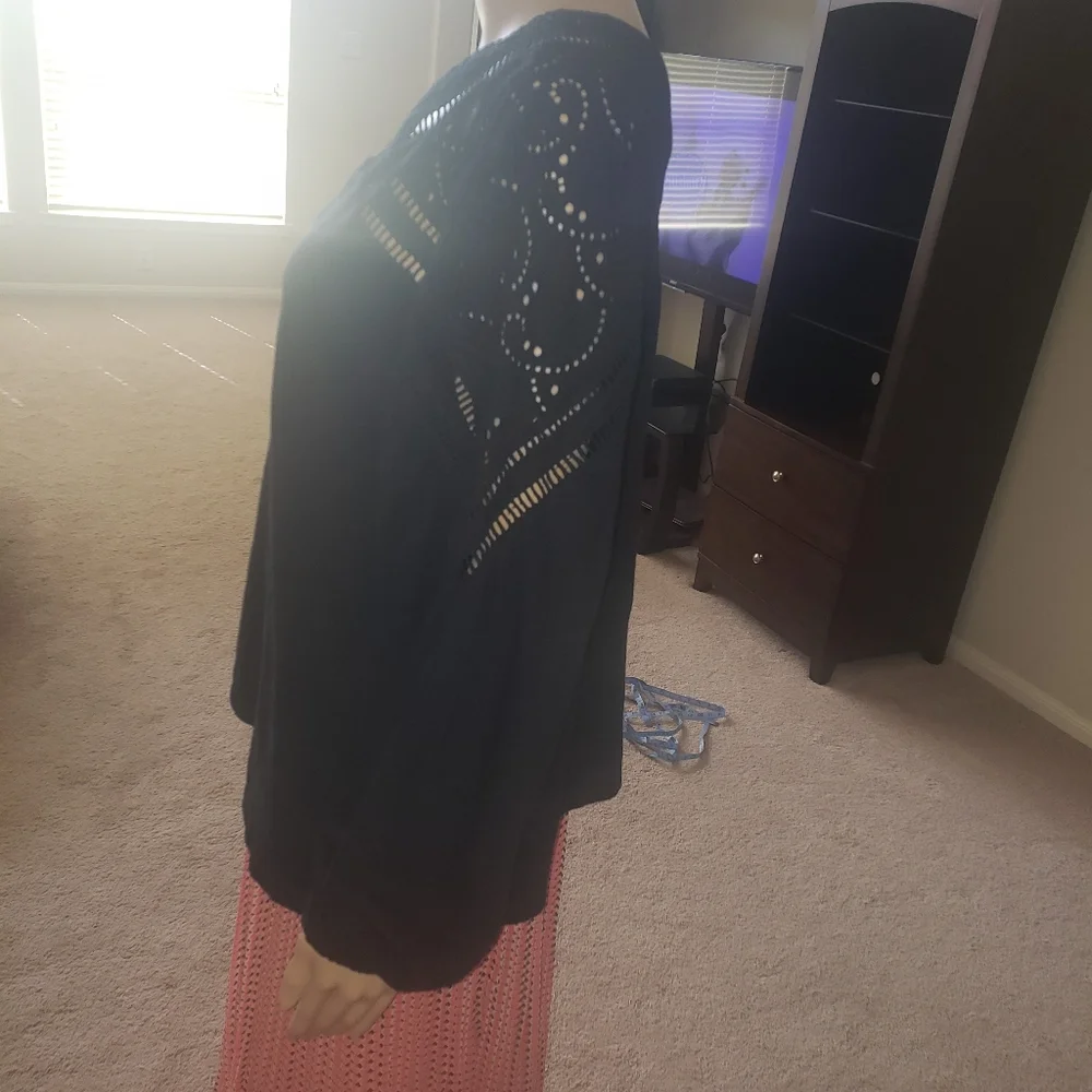 Chico's XLP flowy longsleeve crocheted yoke woven modal blend light airy luxury - Picture 7 of 10